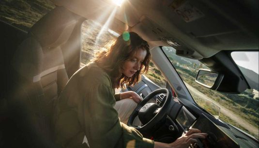 Lady inside Citroen C4